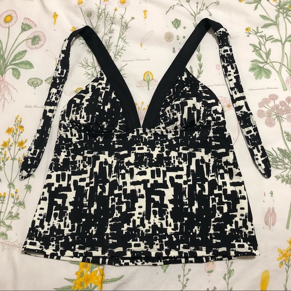 Joe Fresh 2 Piece Halter Tankini Swim Suit - Picture 2 of 8